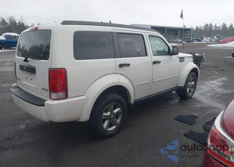 2008 Dodge Nitro Sxt z USA, uszkodzony, nr VIN 1D8GU28K28W260091